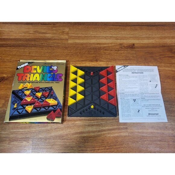 Vintage Pressman Devils Triangle 1986 Game - Picture 1 of 3